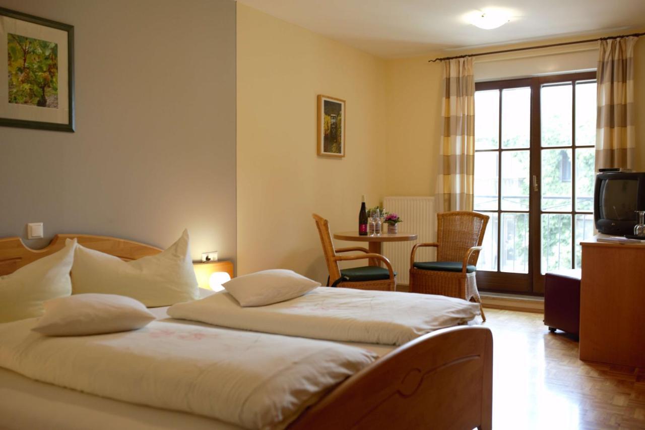 Weingut Schilling Hotel Seinsheim Eksteriør billede