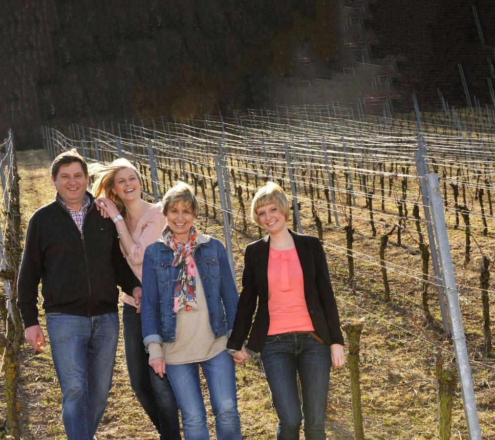 Weingut Schilling Hotel Seinsheim Eksteriør billede